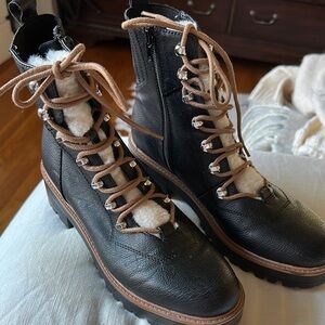 American Eagle Outfitters Black and Tan Winter Boots